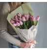 Букет из 25 тюльпанов Пыльная роза 