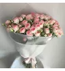 Нежный букет из 19 кустовых роз  1
